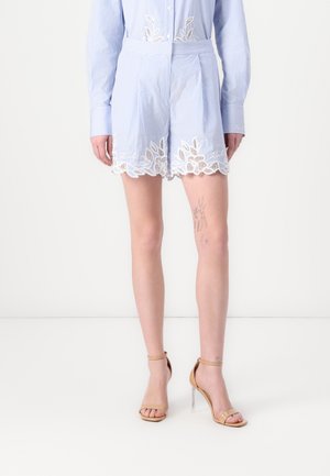 EMBROIDERY CUT OUT  - Shorts - ultramarine/white