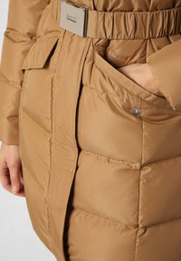 BOSS PATANTAN EOSP - Daunenmantel - camel