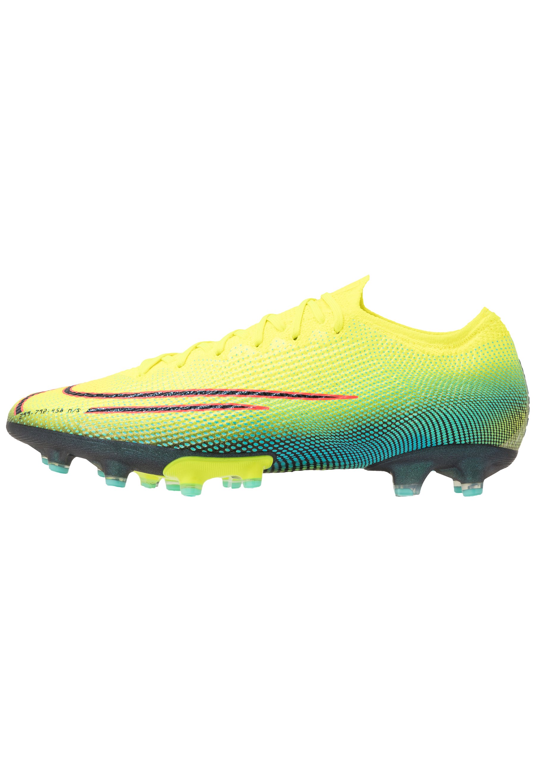 scarpe da calcio su misura nike