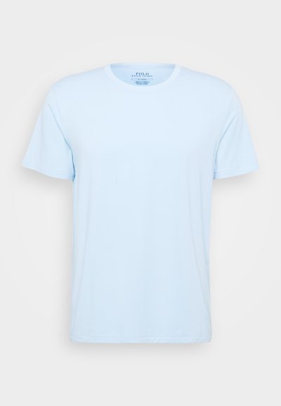 Svetlo modra kratka majica iz bombaža, z okroglim izrezom in gladko teksturo, s preprostim, klasičnim dizajnom.