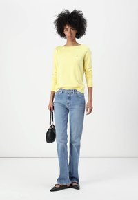 Tommy Hilfiger STITCH BOAT - Vesta - citronella
