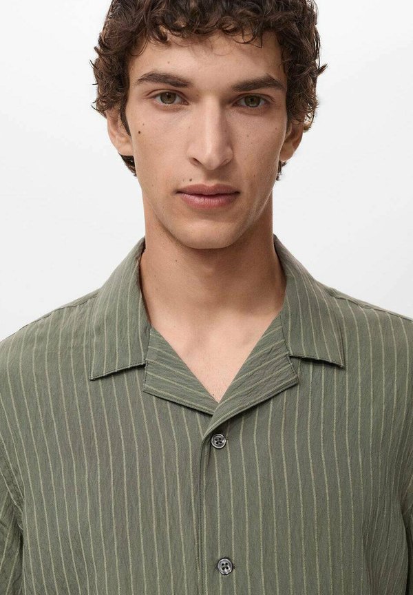 SHORT SLEEVE STRIPED - Shirt3