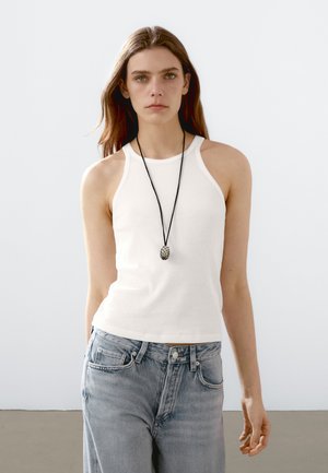 STRAPPY HALTER - Top - white