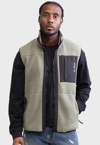 Redefined Rebel TY WAISTCOAT REGULAR FIT - Waistcoat - agave green