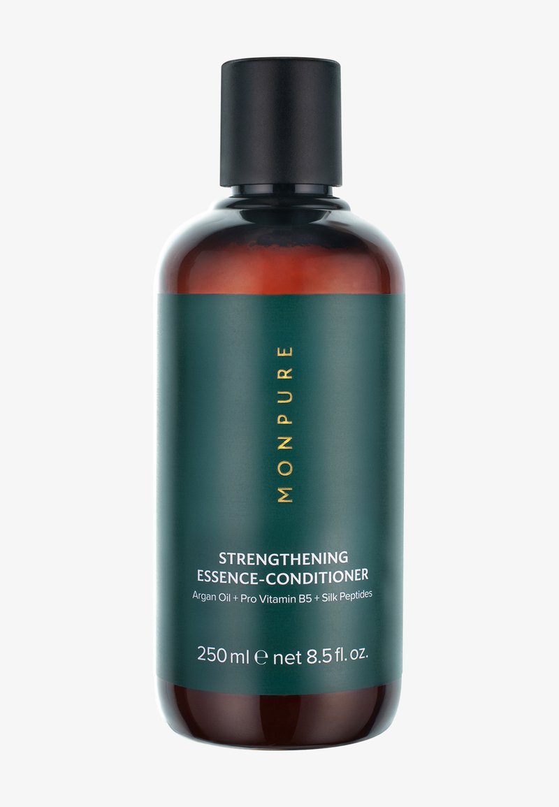 Ciemnobursztynowa plastikowa butelka z czarną zakrętką oznaczona Monpure Strengthening Essence-Conditioner, 250 ml z olejem arganowym, prowitaminą B5 i peptydami jedwabiu.