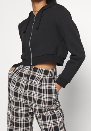 Monki Sweatjakke - black
