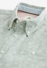 Next SHORT SLEEVE REGULAR FIT - Skjorter - green