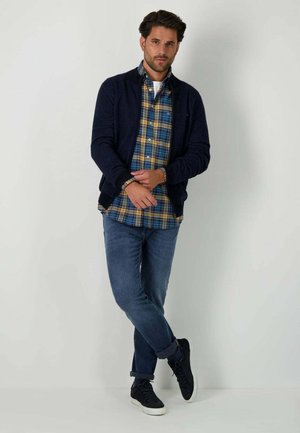 AUS ZWEIFARBIGEM STRUKTURSTRICK - Cardigan - navy