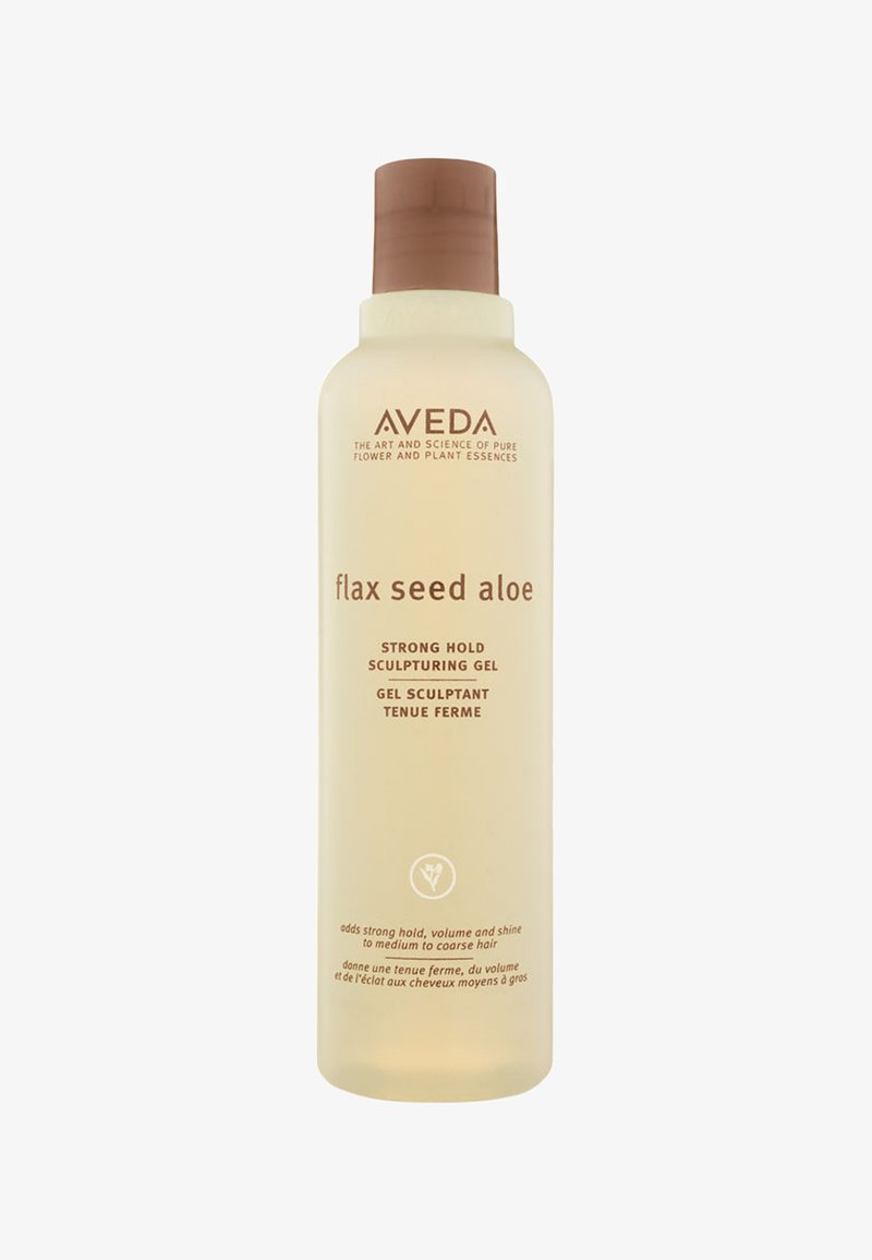 Aveda Flax Seed Aloe sculpting gel in een slanke, transparante fles. Lichtgele vloeistof, bruin deksel, met minimalistische bruine labeltekst.