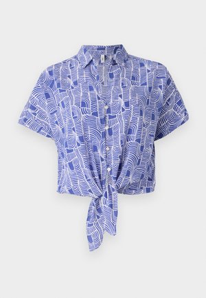 Blå og hvit kortermet skjorte, med en knytefrontdesign og abstrakt bølgemønster. Lett stoff med en avslappet passform.