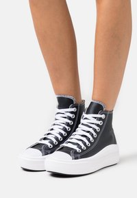 Converse - CHUCK TAYLOR ALL STAR MOVE - Zapatillas altas - black/white Imagen en miniatura 1