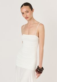 LA MANIA DELLA - Proginė apranga - cream