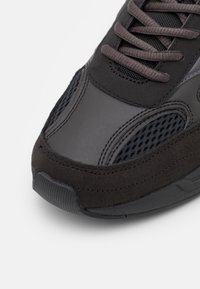 Diesel SERENDIPITY SPORT - Sneakers laag - black