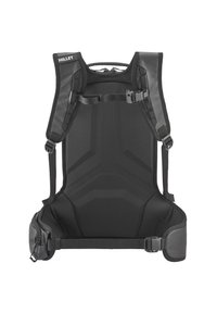 Czarny uprząż wspinaczkowa z wyściełanymi paskami na ramiona, wieloma regulowanymi klamrami oraz teksturowanym panelem tylnym dla komfortu i wsparcia.