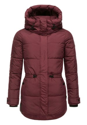 Chaqueta de plumas color burdeos con un alto cuello, cintura ajustable con cordón, dos bolsillos laterales y puños acanalados. Presenta una textura suave y acolchada.