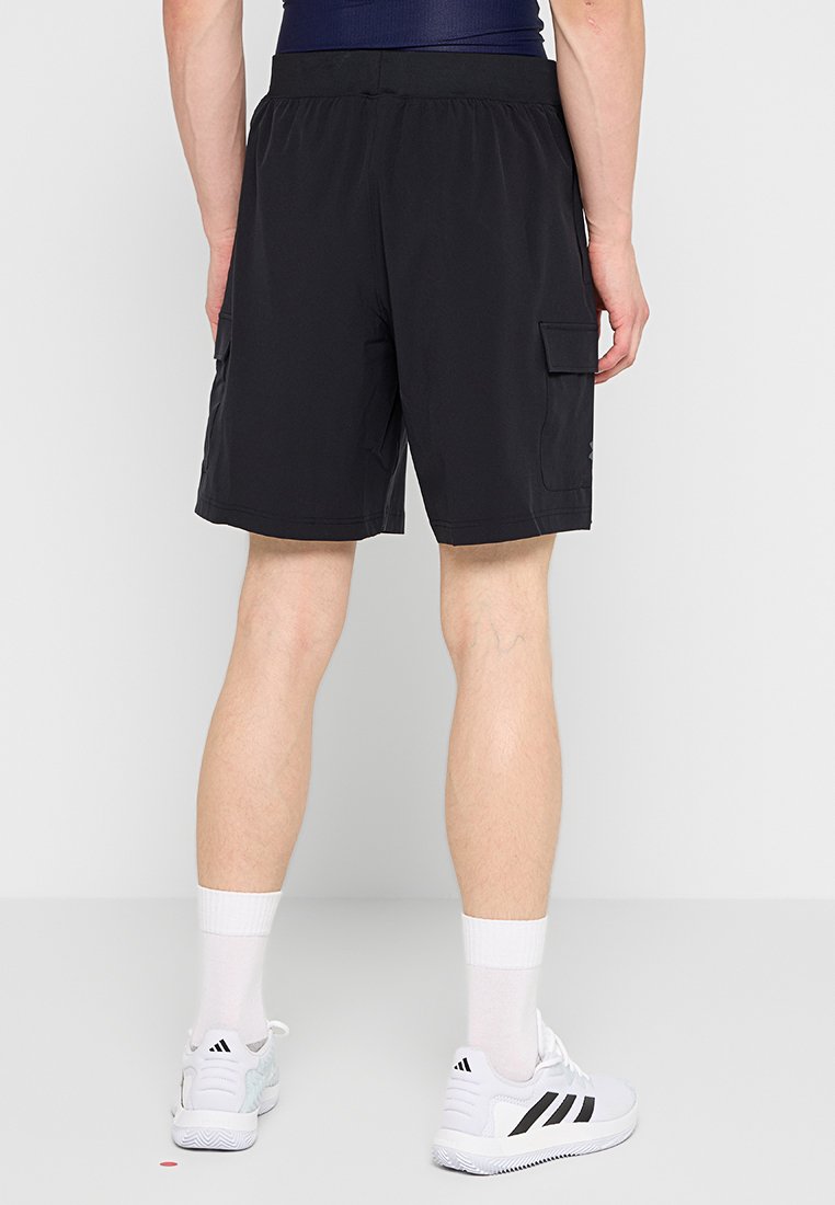 LOOSE FIT