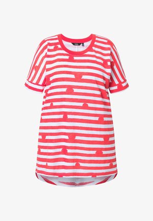 Košile s krátkými rukávy s nepravidelnými červenobílými vodorovnými pruhy a kulatým výstřihem, volný střih se mírně zakřiveným lemem.