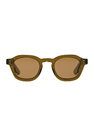 Lunettes de soleil rectangulaires translucides marron avec des montures épaisses et des bords légèrement arrondis, vues de face sur un fond blanc.