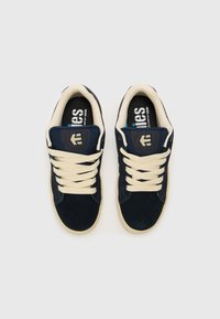 Etnies CALLICUT UNISEX - Sapatilhas de skate - navy/tan