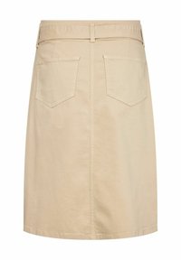Jupe en denim beige à coupe droite, mi-longue, avec deux poches arrière et une taille avec passants de ceinture. Détails de couture le long des coutures.