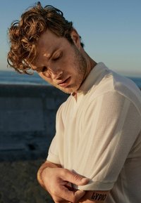 Next CUBAN COLLAR TEXTURED SHORT SLEEVE - REGULAR FIT - Piké - ecru