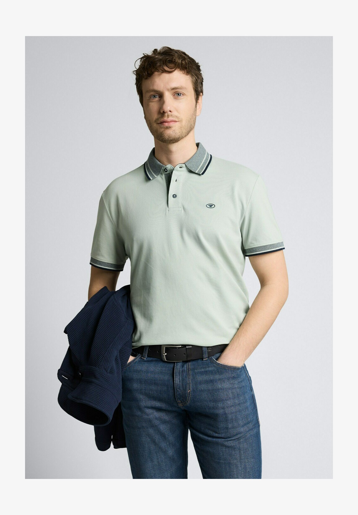 TOM TAILOR T-Shirt Uomo A Manica Corta – Colore Unito Con Stampa Estiva – Vestibilità Regolare, Cotone Morbido, Taglie S-3XL