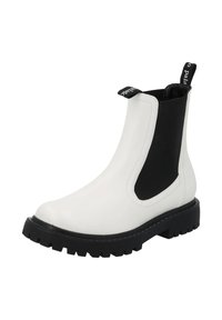 Botín de piel blanca hasta el tobillo con paneles laterales de elastano negro, suela negra gruesa y tirador; presenta un acabado suave y puntera redonda.