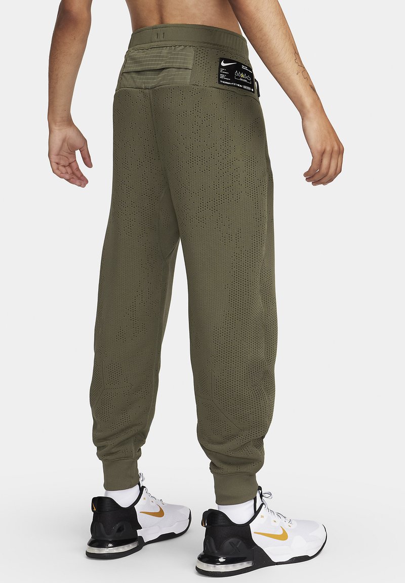 nike therma dri fit hd fz