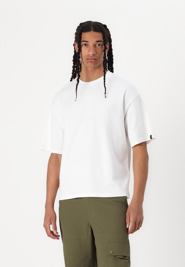 STUDIO EDITION UNISEX - Basic T-shirt