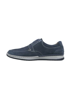 Scarpa in suede blu scuro con punta rotonda, dettagli grigi, due asole per i lacci e suola in gomma testurizzata per una buona aderenza.