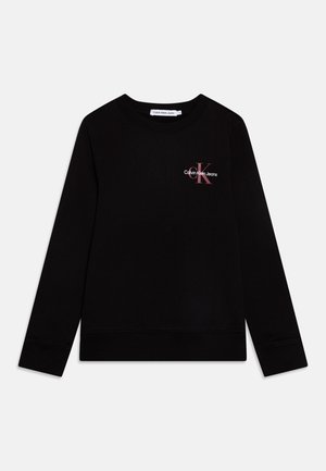 Sudadera negra de manga larga con cuello redondo y pequeño logo rosa de Calvin Klein Jeans en el pecho izquierdo.