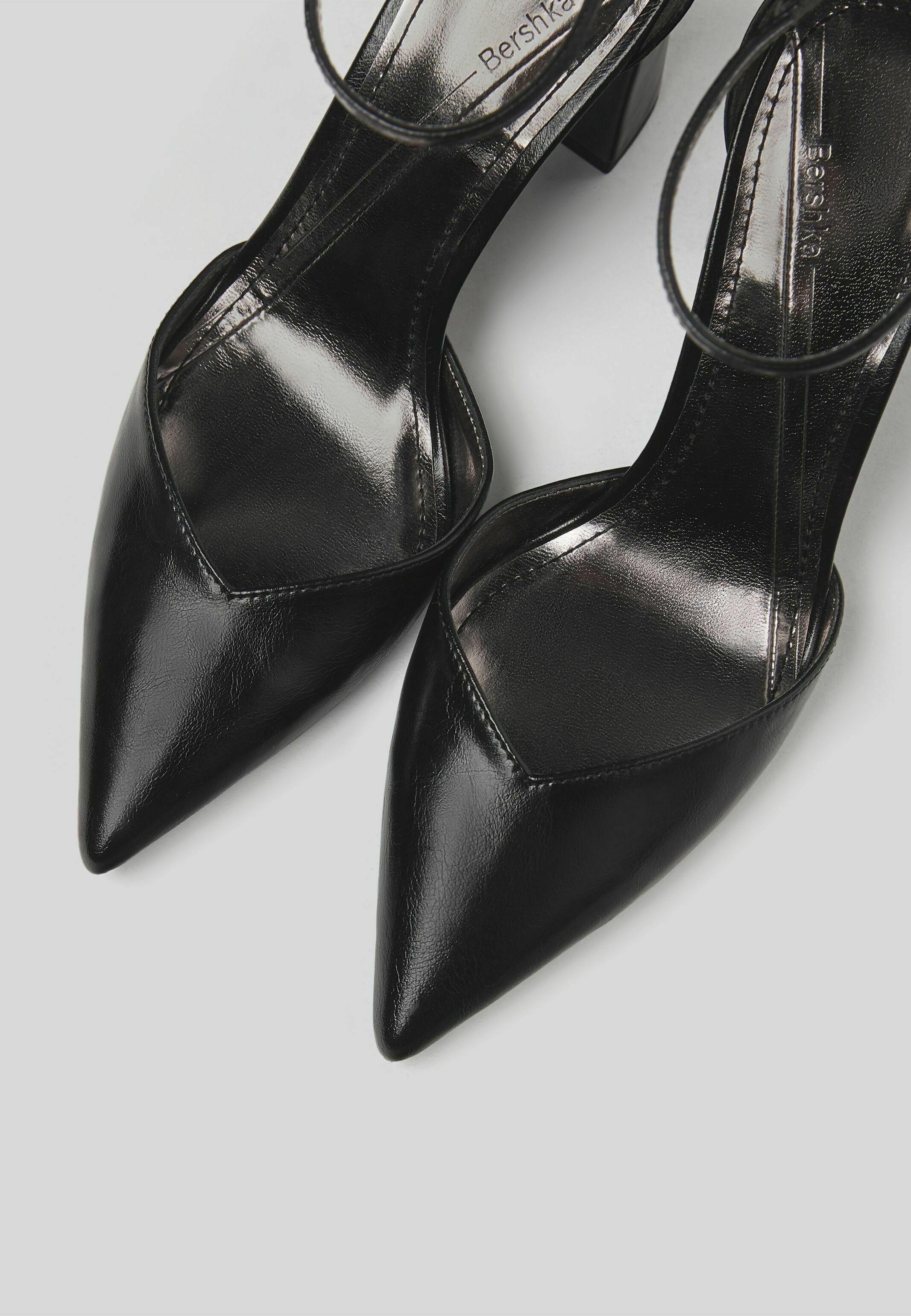 Femme Escarpins à talons hauts Femme Escarpins à talons hauts