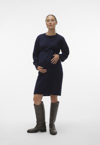 MAMALICIOUS UMSTANDS MLNEWANNE - Abito in maglia - navy blazer