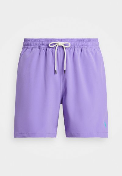 Πορφυρά μαγιό από ελαφρύ ύφασμα, με ελαστική μέση, κορδόνι κλεισίματος και μια μικρή λεπτομέρεια λογότυπου στο πλάι.