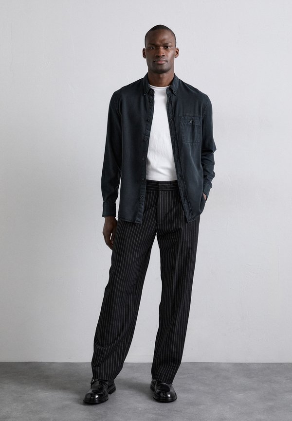 ZACHARY - Shirt - almost bla4