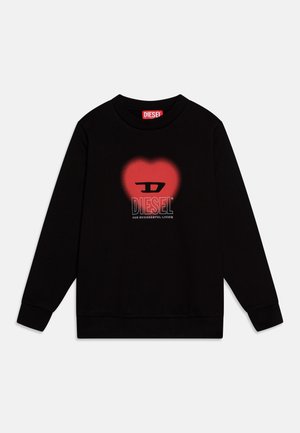 Svart sweatshirt med rund hals og lange ermer. Har et rødt hjerte-design med et "D"-logo, og "DIESEL"-merket trykt under.