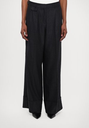 WIDE LEG PANTS - Bukser - caviar