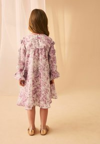 Laura Ashley HELEDD BLOOMS 3D FLOWER- REGULAR FIT - Freizeitkleid - ecru pink