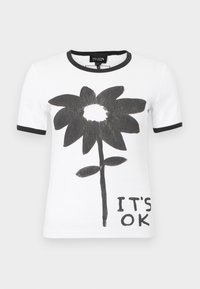IT'S OK RINGER TEE - Μπλουζάκι με στάμπα - white