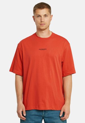 CENTER CHEST BOXY - T-shirt basic - lt antic red