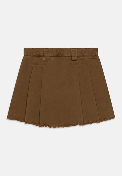 Brun plissert mini-skjørt med usymmetrisk hem, laget av bomullsduk, med beltehemper og en skreddersydd midje-design.