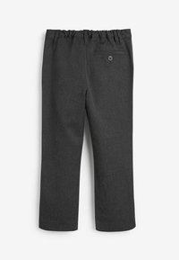 Pantalon gris foncé avec une texture lisse, ceinture élastique et une poche arrière simple avec fermeture à bouton ; coupe droite.