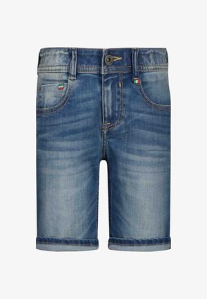 Blå denimshorts med op rullede kanter, frontknap og lynlås, bæltestropper og små syede flagdetaljer på lommerne.