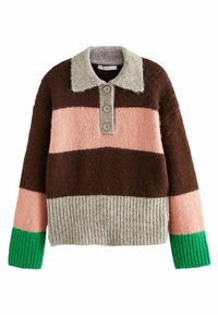 Pull en tricot rayé avec des sections marron, rose, gris et vert, arborant un col gris et trois boutons sur le plastron avant.