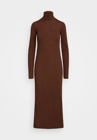 Długa sukienka z brązowym golfem, wykonana z gładkiej, elastycznej tkaniny. Posiada dopasowaną sylwetkę i sięga poniżej kolan.