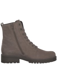 Stivale ankle grigio in suede con punta rotonda, lacci frontalmente, zip laterale e suola in gomma testurizzata. Presenta dettagli cuciti e accessori in metallo.