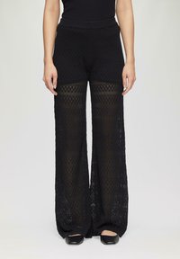 QS Pantalon classique - schwarz