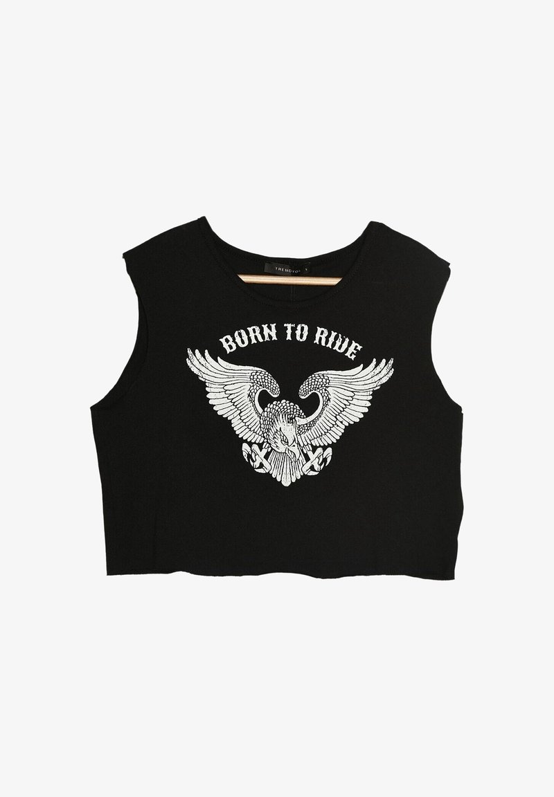 Svart kort crop-top med rund halslinning som har en vit örn-grafik och texten "BORN TO RIDE". Tillverkad av mjukt bomullstyg.