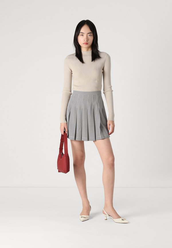 FLUIDSHORT - Pleated skirt4