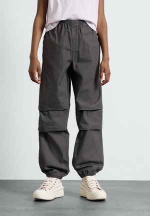 PARACHUTE PANT - Tygbyxor - dark matter